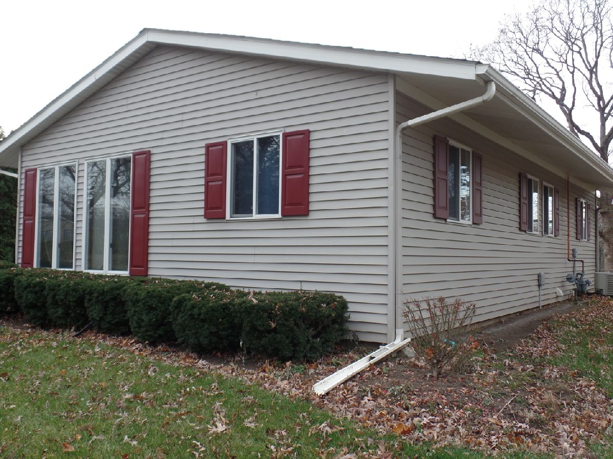 Homes Sold Meadowdale Carpentersville Illinois, 112 Austin