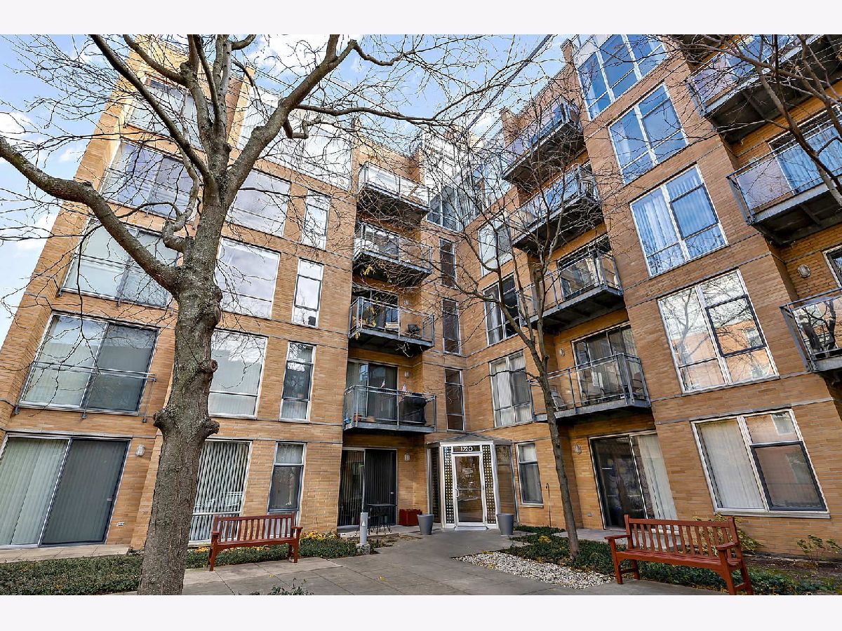 Condominiums Sold Sienna Evanston Illinois, 1720 Oak
