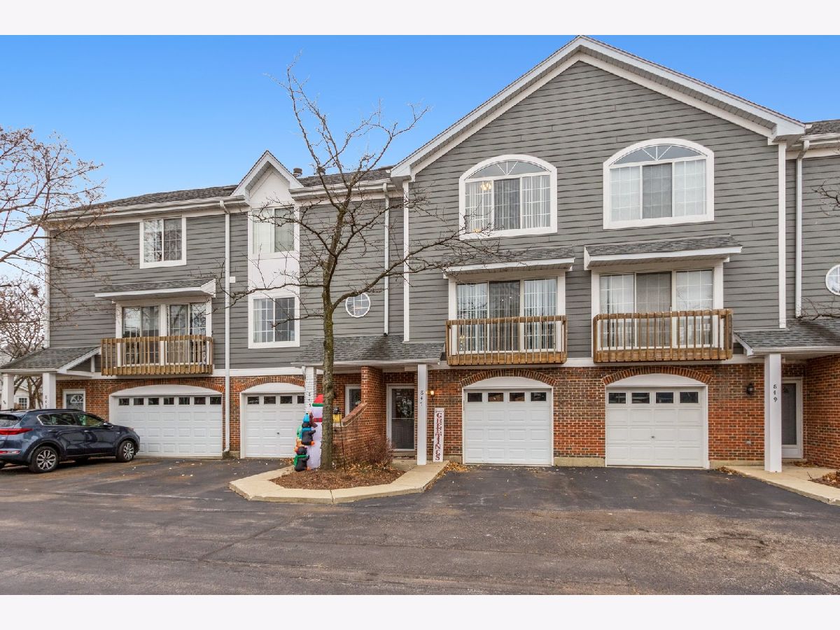 Townhomes Sold Hickory Hill Palatine Illinois, 847 Saint Johns