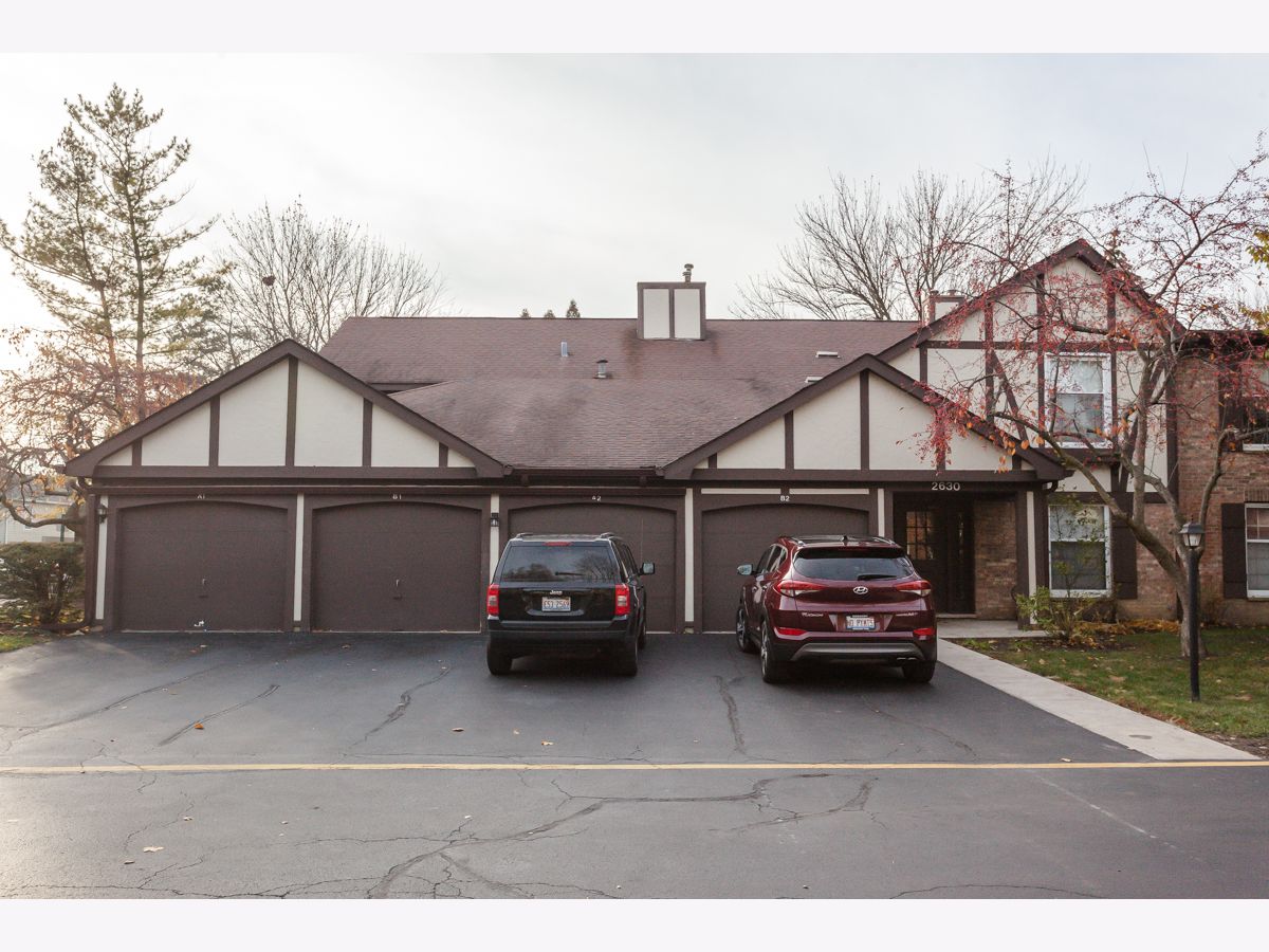 Condominiums & Homes Rented Willow Bend Rolling Meadows Illinois, 2630 Northampton