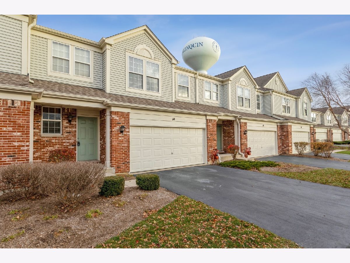 Townhomes Sold Creekside Meadows Algonquin Illinois, 14 Parkside