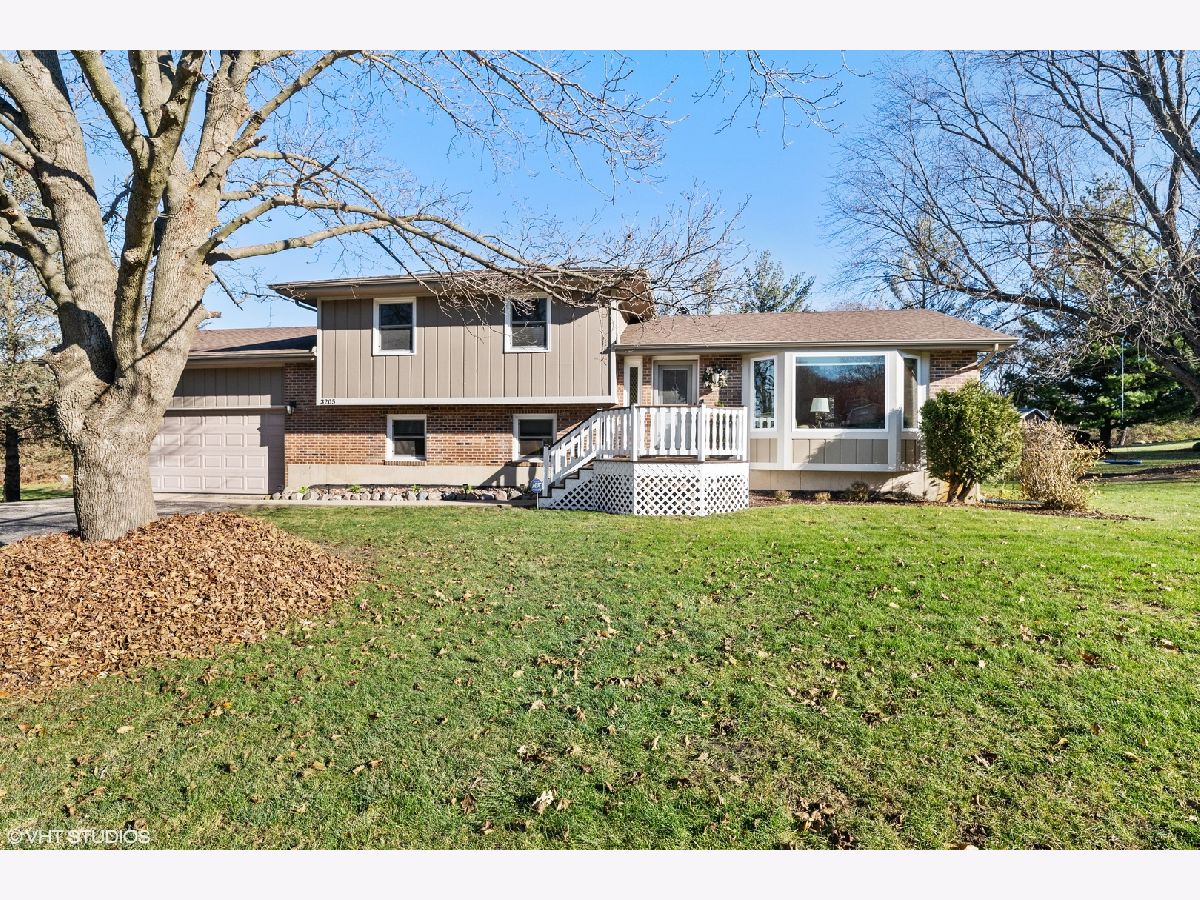 Homes Sold Nottingham Woods Spring Grove Illinois, 3205 Sherwood Forest