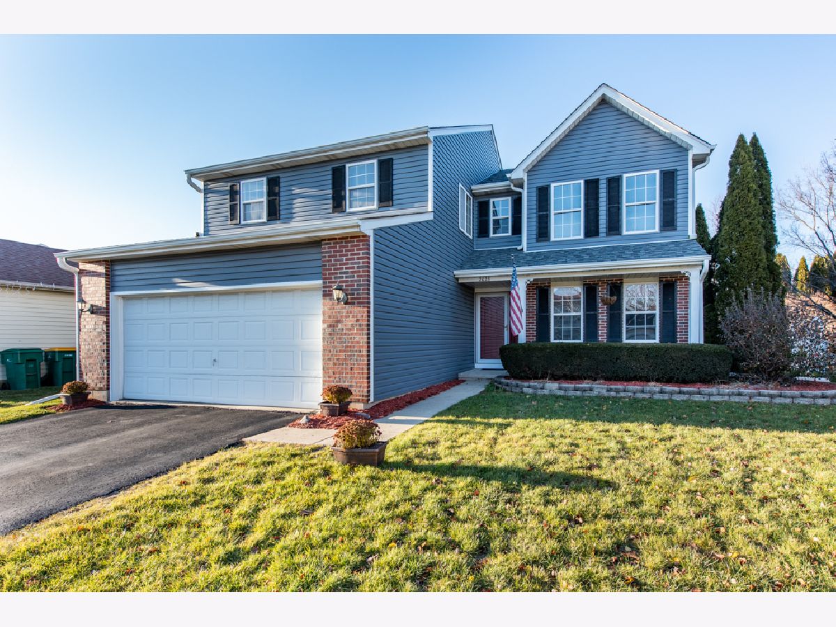 Homes Sold Sweetwater Mills Lake Villa Illinois, 2028 Amber Prairie