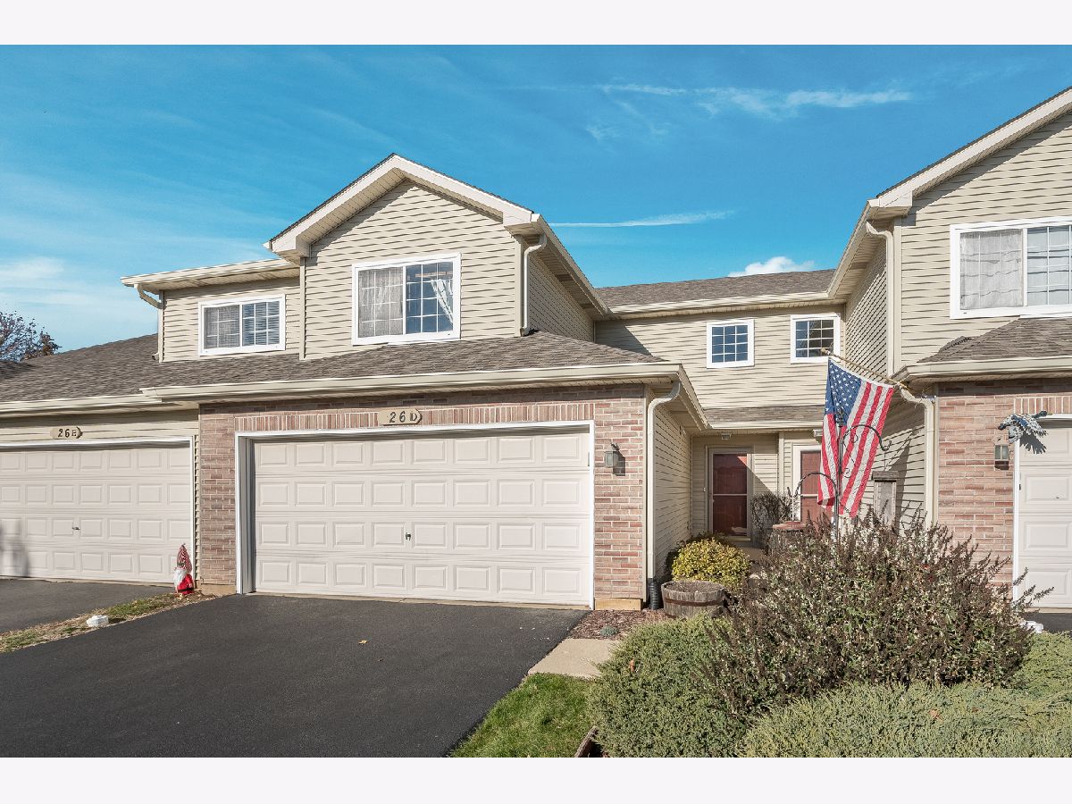 Townhomes Sold Rolling Oaks Sugar Grove Illinois, 26 Rolling Oaks