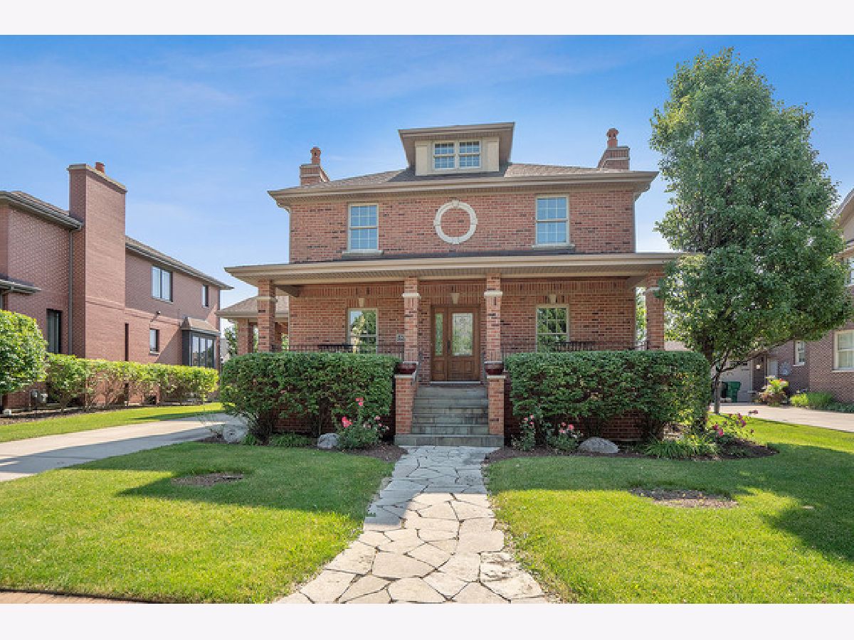 Homes Sold Evlyn's Gate Homer Glen Illinois, 16049 Syd Creek