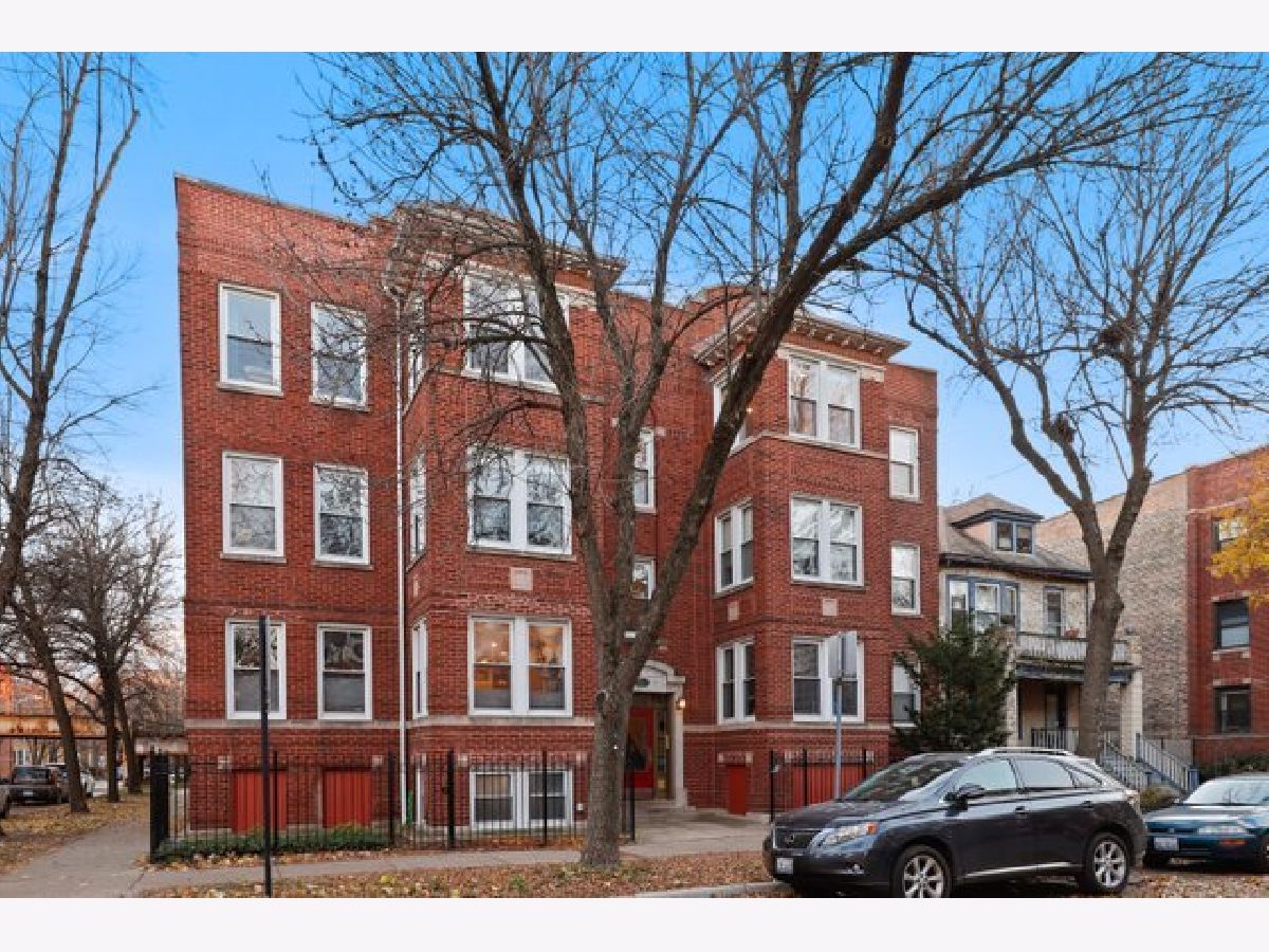 Condos & Townhomes Sold Campbell Court Chicago Illinois, 2503 Leland