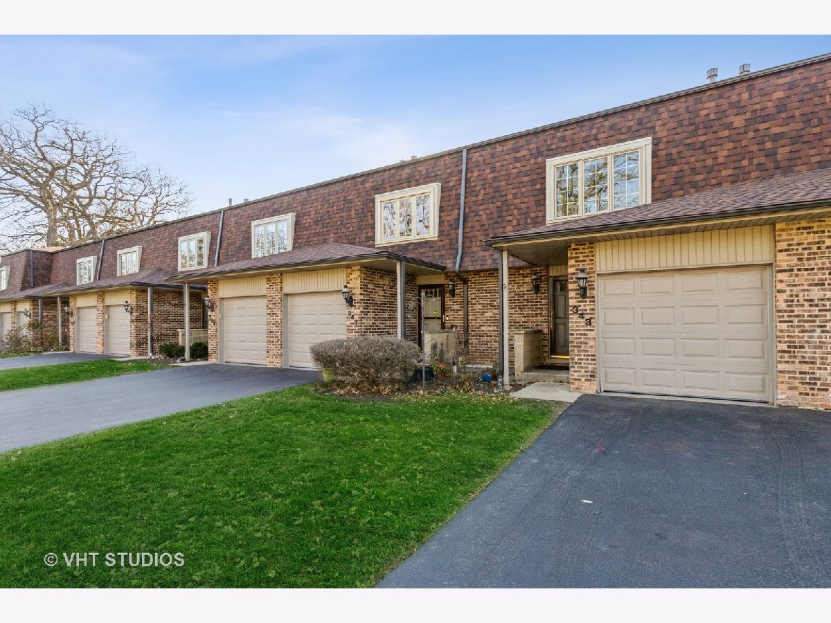 Townhomes Sold Lakewood Grayslake Illinois, 343 Getchell