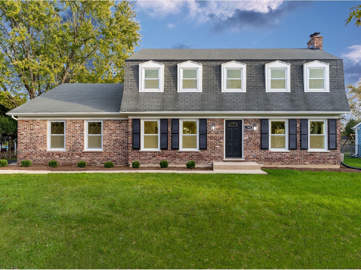 Homes Sold Westfield Park St Charles Illinois, 709 Westfield