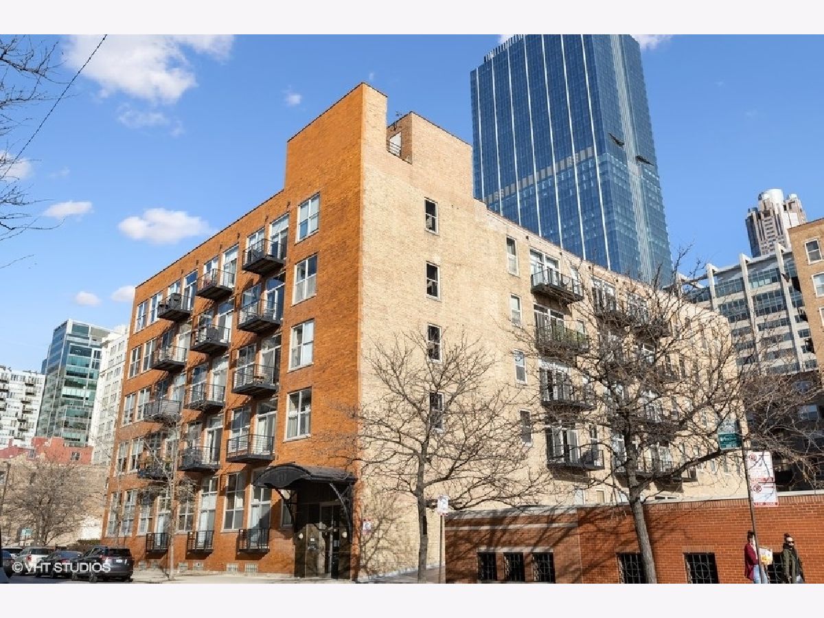 Condominiums Sold Gotham Lofts Chicago Illinois, 417 Jefferson