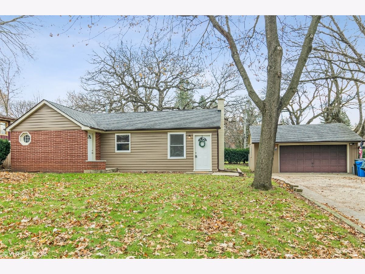 Homes Sold Five Island Park South Elgin Illinois, 7N041 Joseph