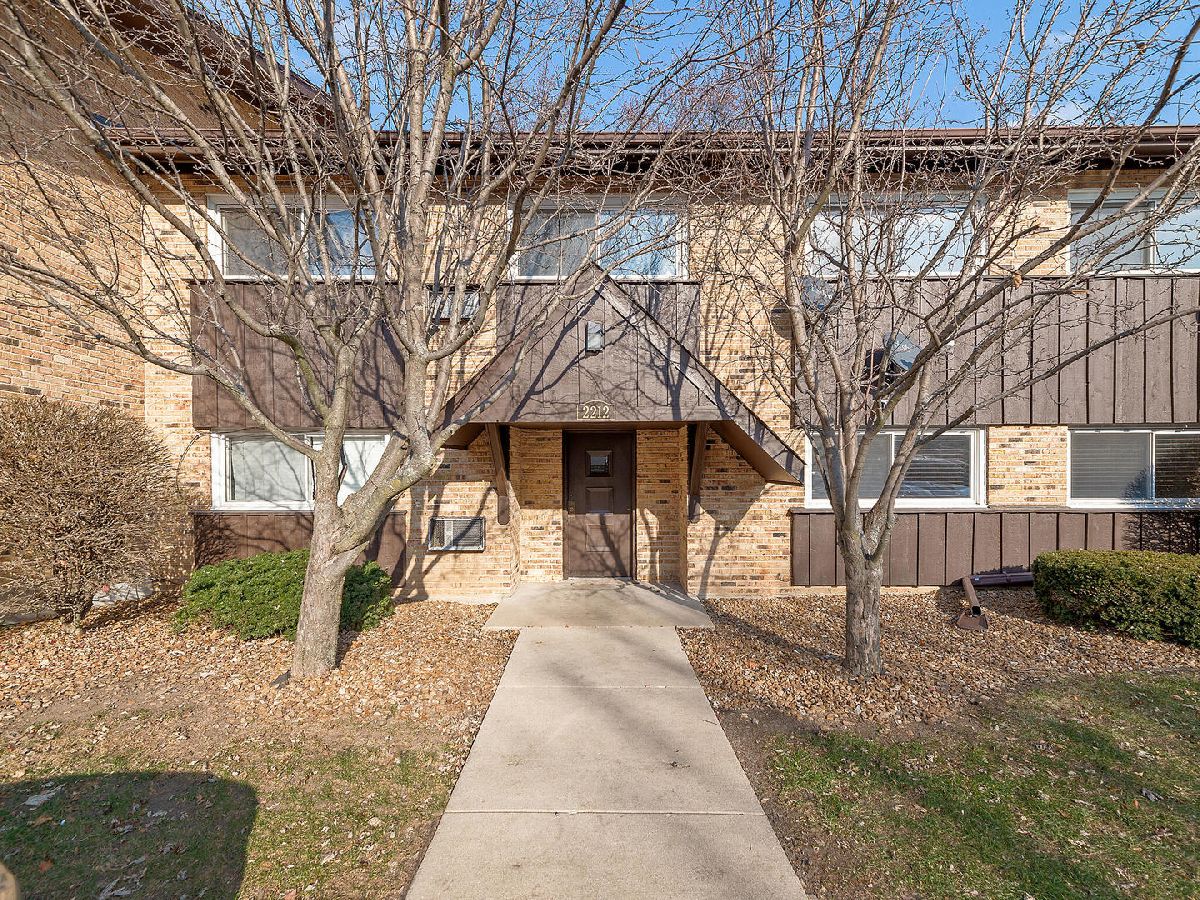 Condominiums Sold Arbor Park Downers Grove Illinois, 2212 Arbor