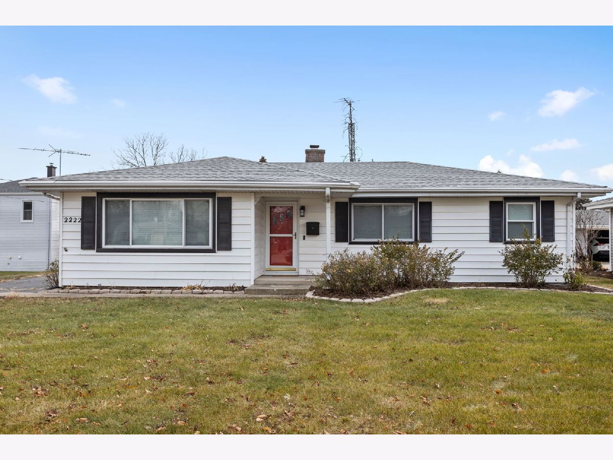 Homes Sold Black Road Acres Joliet Illinois, 2222 Black