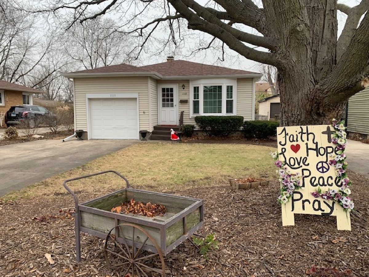 Homes Sold Briargate Joliet Illinois, 1109 Lemorr