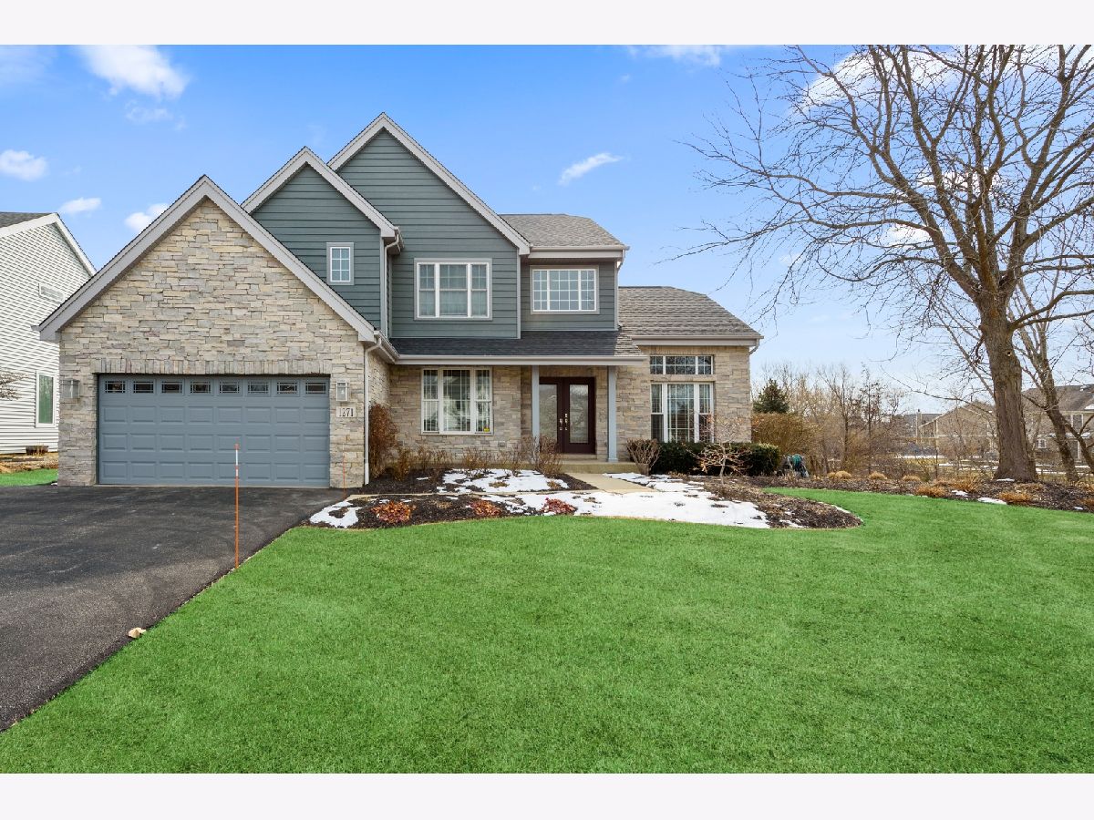 Homes Sold Hunters Creek Lake Zurich Illinois, 1271 Eric