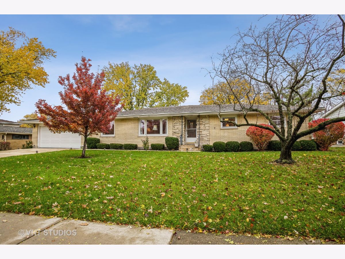 Homes Sold Terry Kayes Villa Park Illinois, 1127 Summit