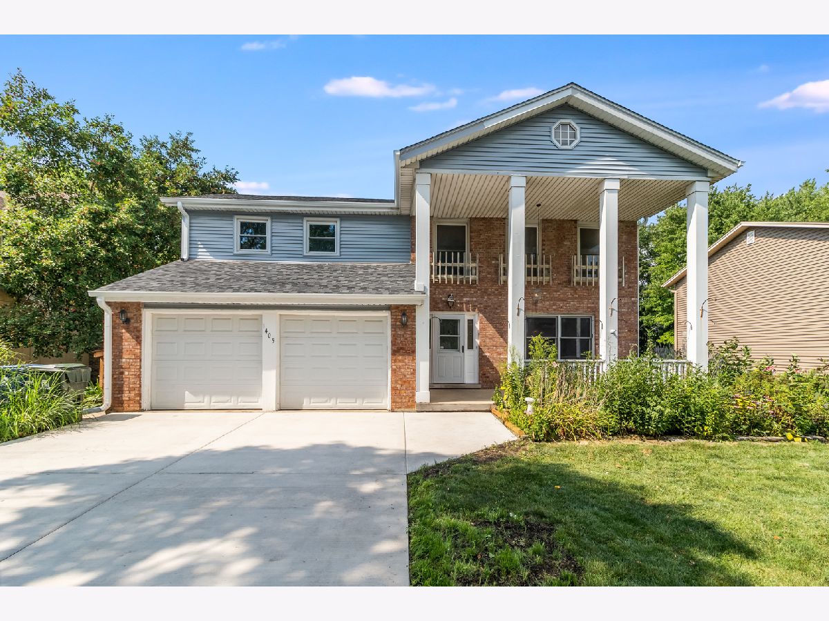 Homes & Condos & Townhomes Sold Huntington Commons Naperville Illinois, 1409 Sussex