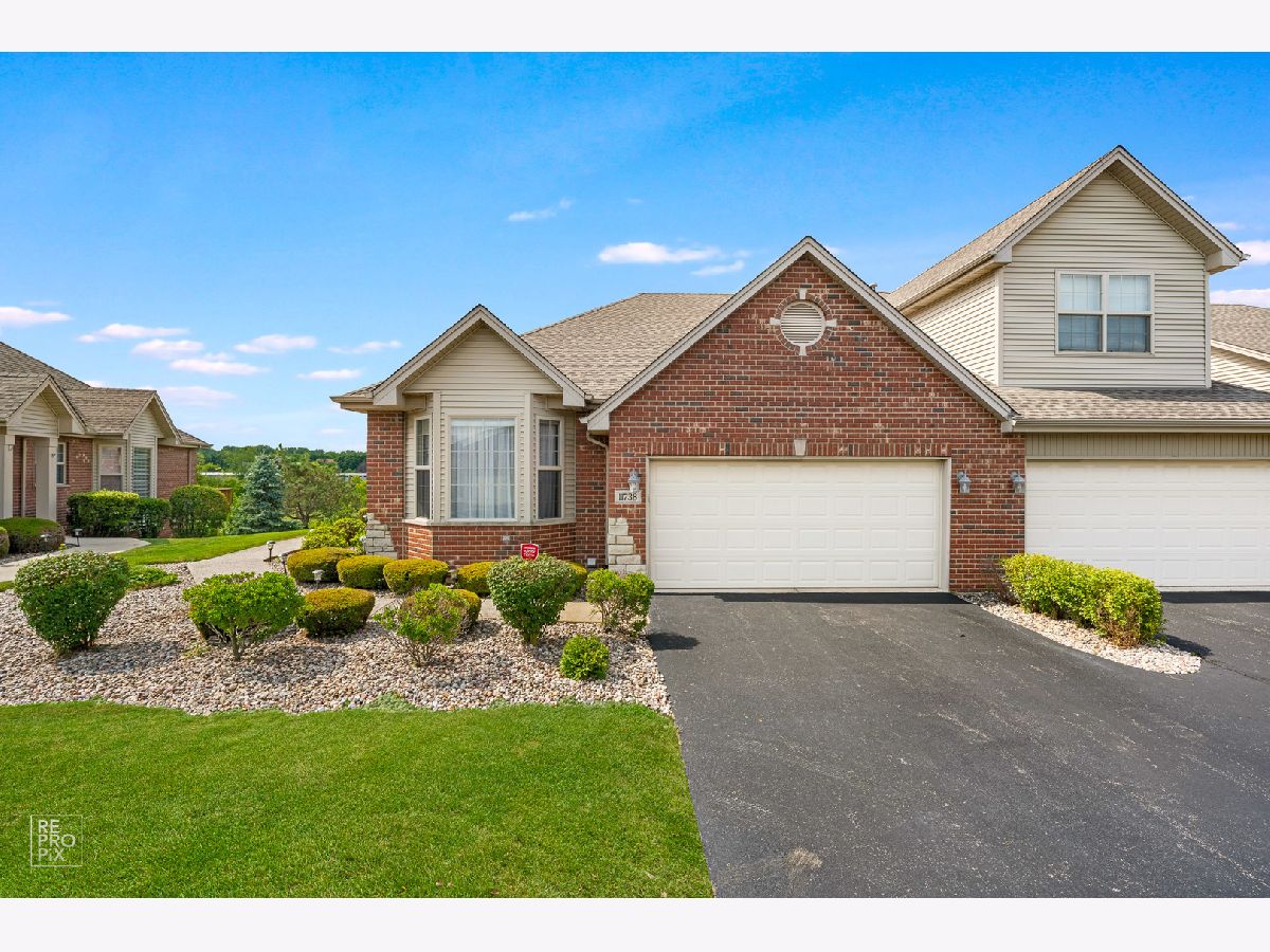 Townhomes & Homes Sold Breckenridge At Preserve Orland Park Illinois, 11738 Imperial