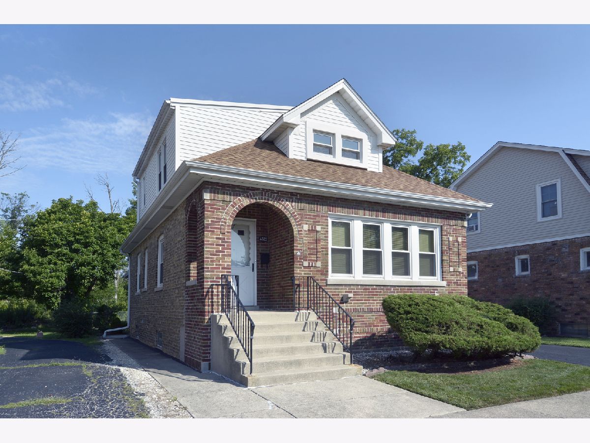 Condominiums & Homes Sold Bunker Hill Niles Illinois, 6522 Riverview