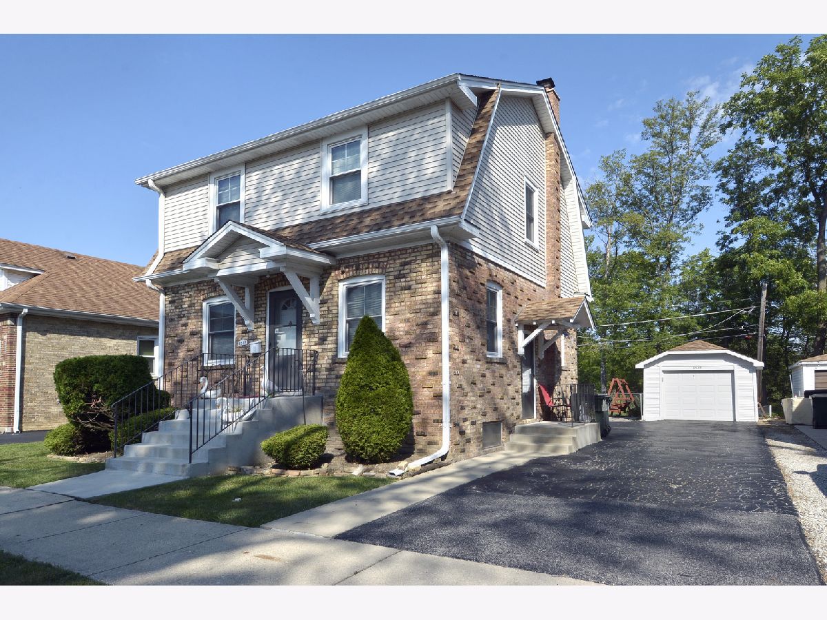 Condominiums & Homes Sold Bunker Hill Niles Illinois, 6518 Riverview