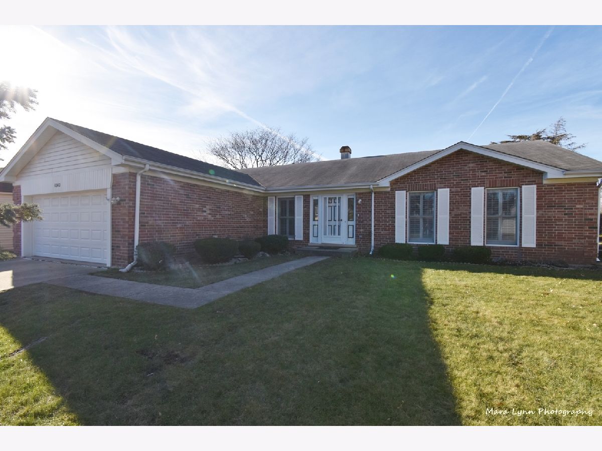 Homes Sold Carriage Walk Arlington Heights Illinois, 1042 Carlyle