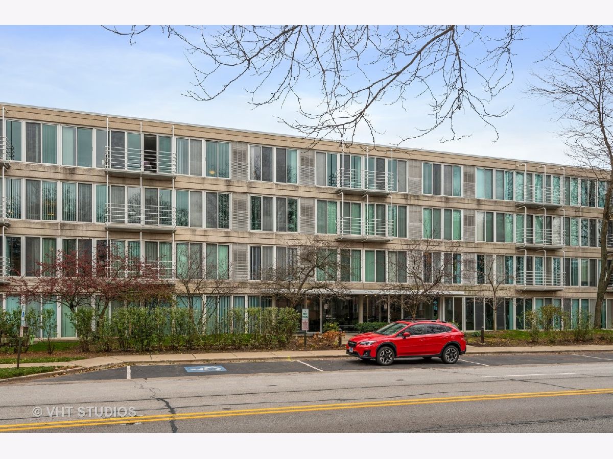 Townhomes & Condos Sold North Pointe Evanston Illinois, 2555 Gross Point