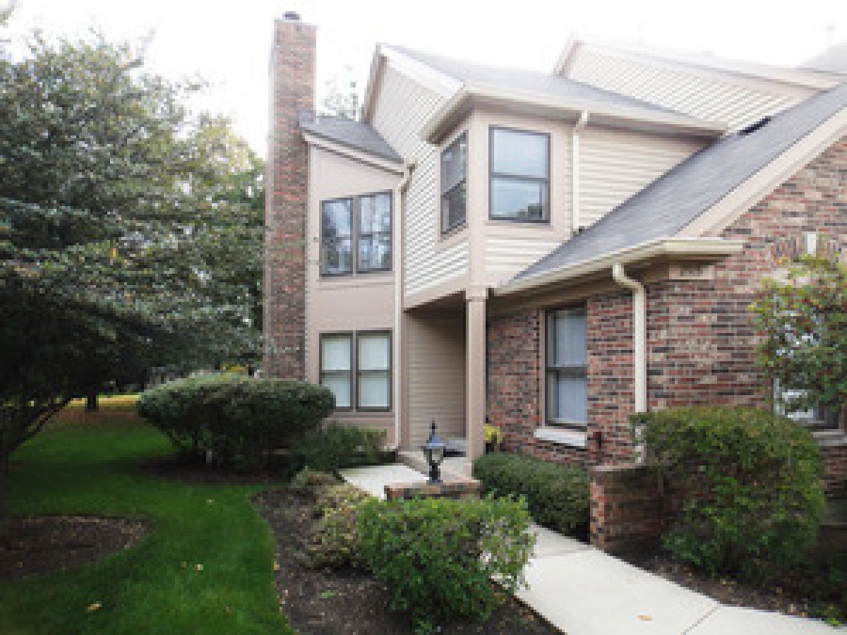 Woodlands Of Fiore Buffalo Grove IL, Townhomes & Condos & Homes For