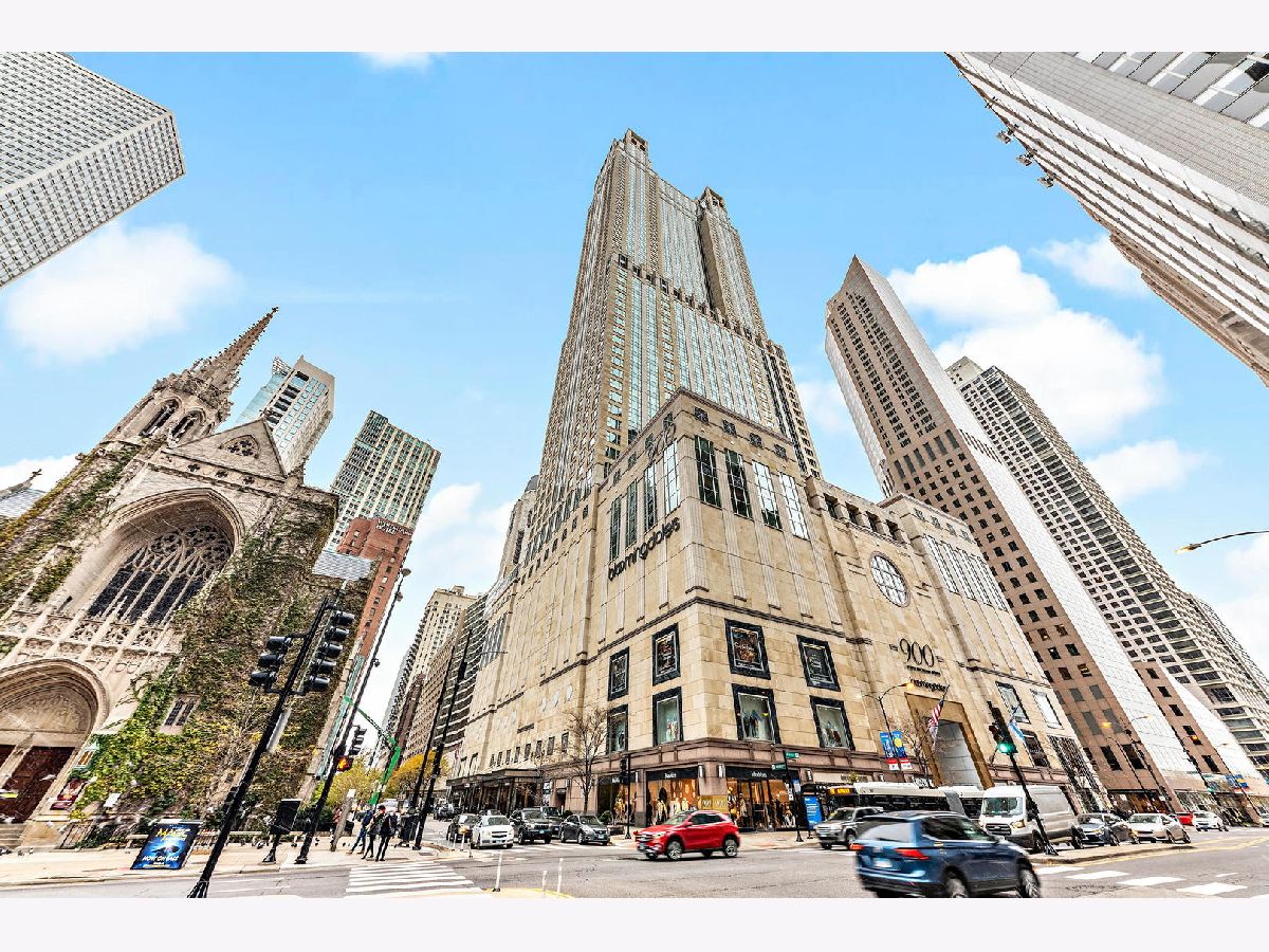 Condominiums Sold Bloomingdales Chicago Illinois, 132 Delaware