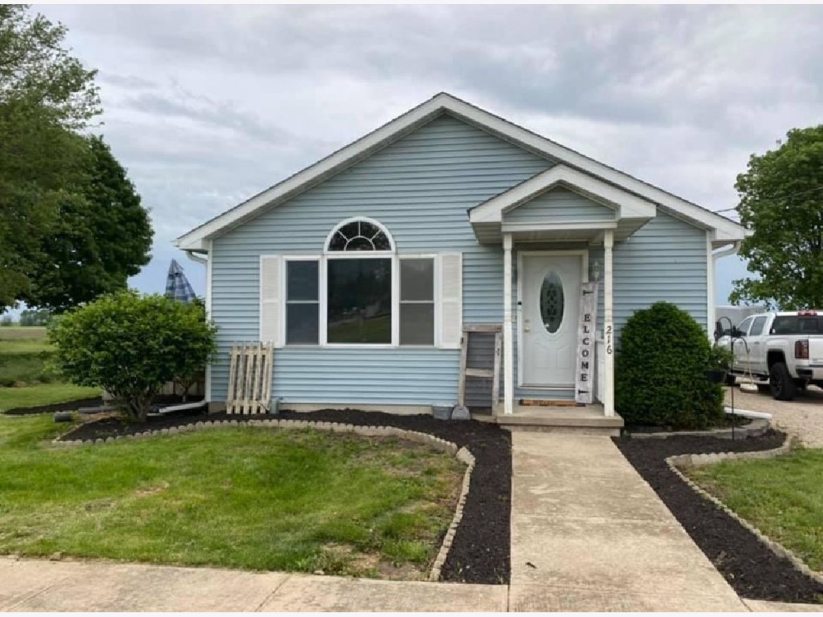  Sold Kinsman Illinois, 216 Elm