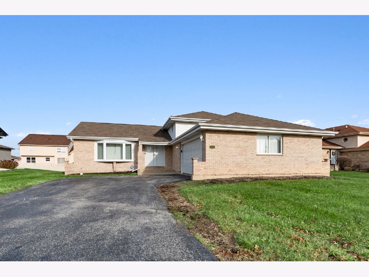 Homes & Townhomes Sold Greenfield Richton Park Illinois, 5214 Southwind