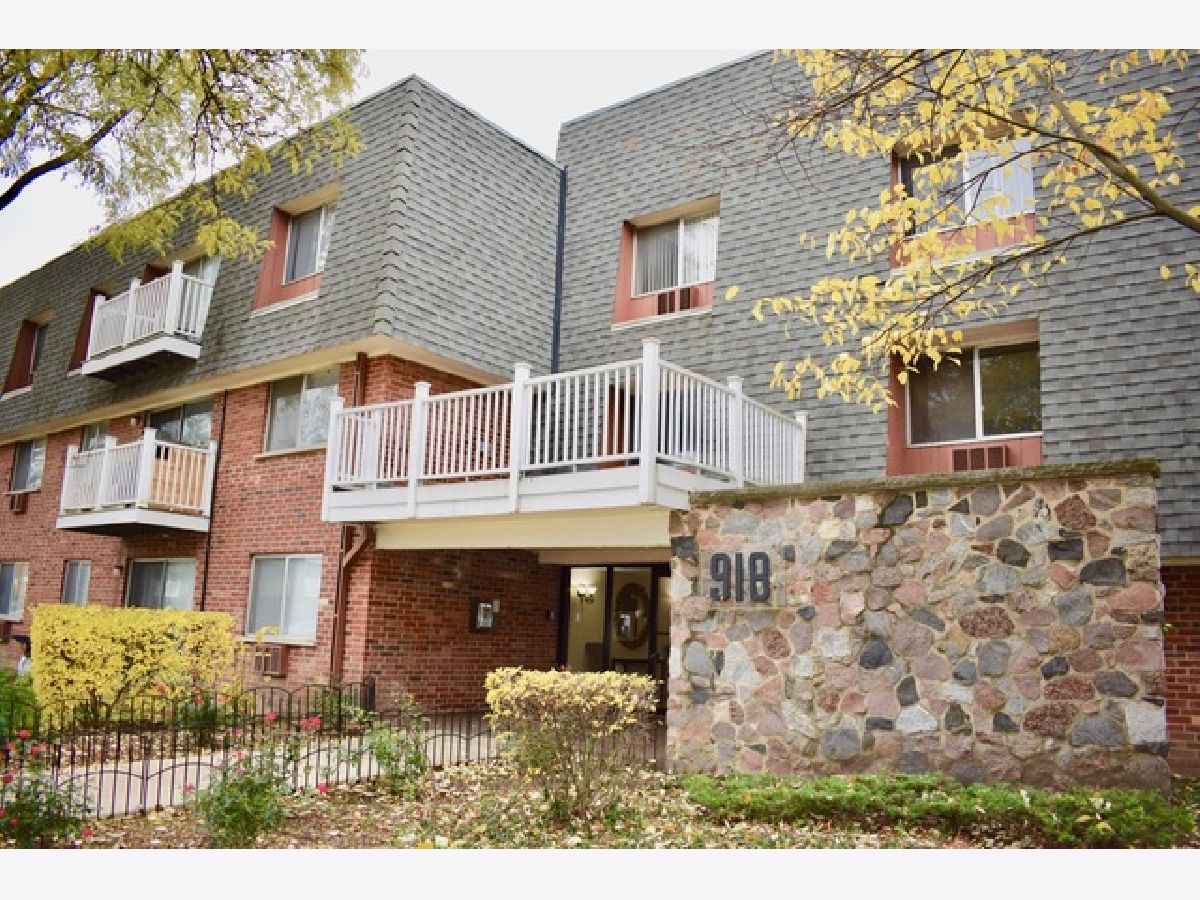 Condominiums Rented The Terrace Of Elk Grove Village Elk Grove Village Illinois, 918 Ridge