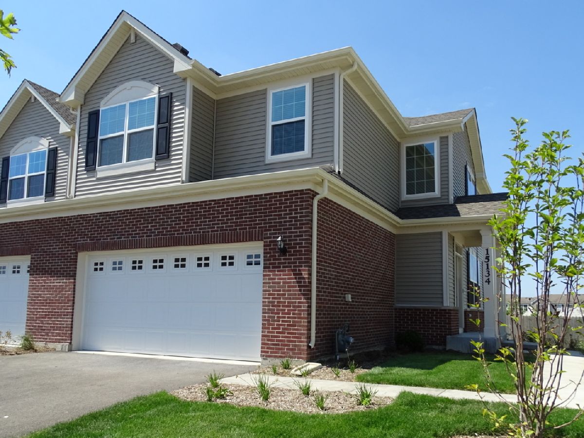 Condos & Townhomes & Homes Rented Stonegate Manhattan Illinois, 15134 Quincy