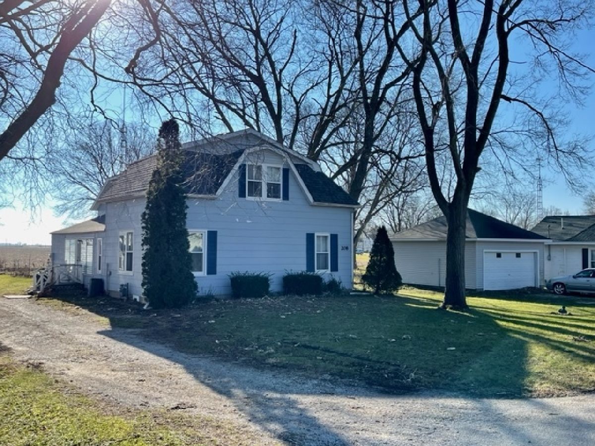 Sold Graymont Illinois, 208 Lydia