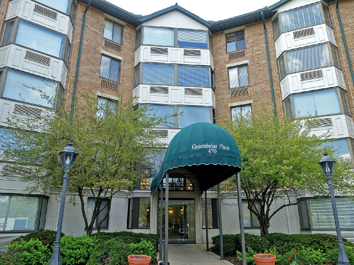 Condominiums Sold Greenbriar Place Glen Ellyn Illinois, 470 Fawell