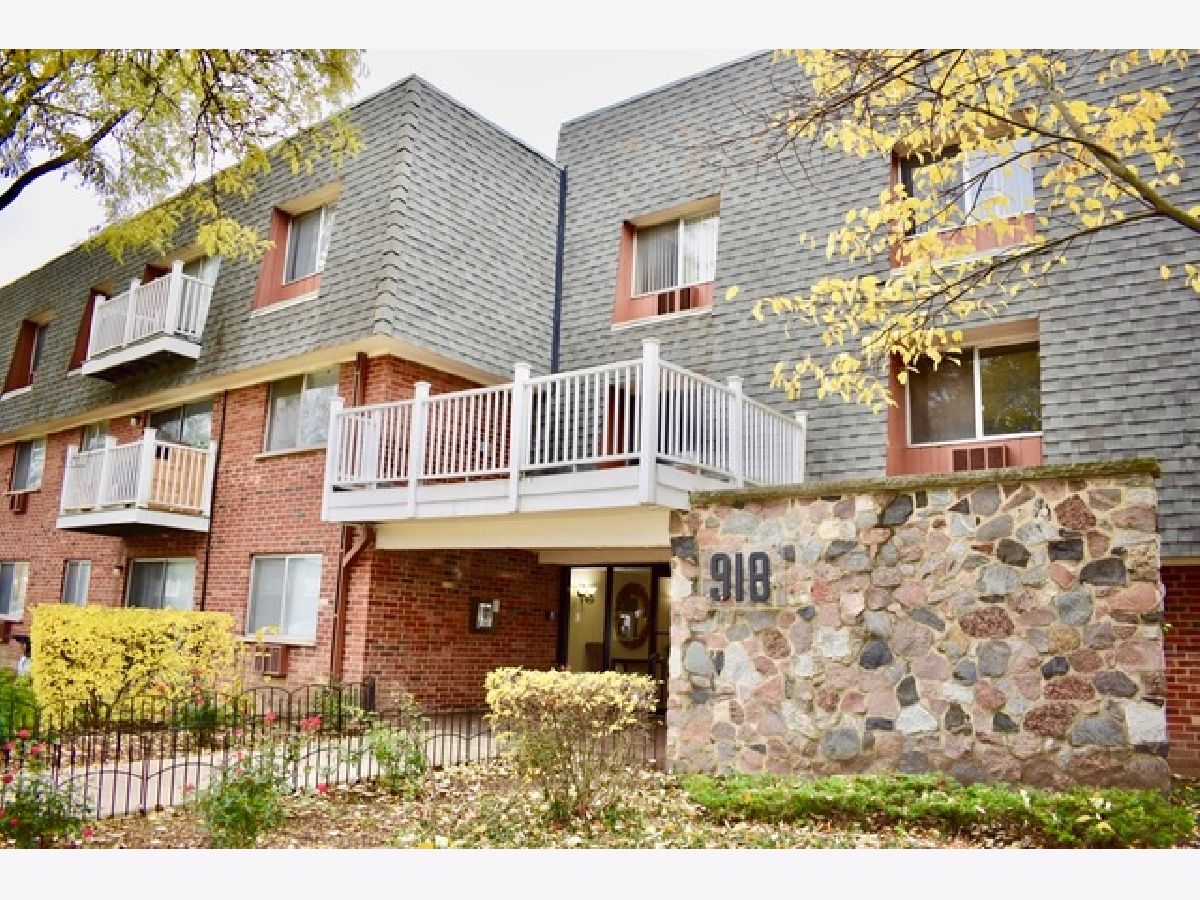Condominiums Rented The Terrace Of Elk Grove Village Elk Grove Village Illinois, 918 Ridge