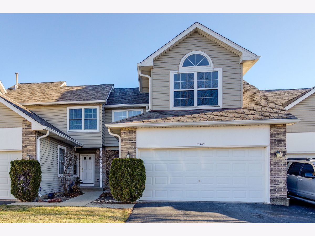 Townhomes & Condos Sold Whispering Lake Lake Bluff Illinois, 13378 Heiden