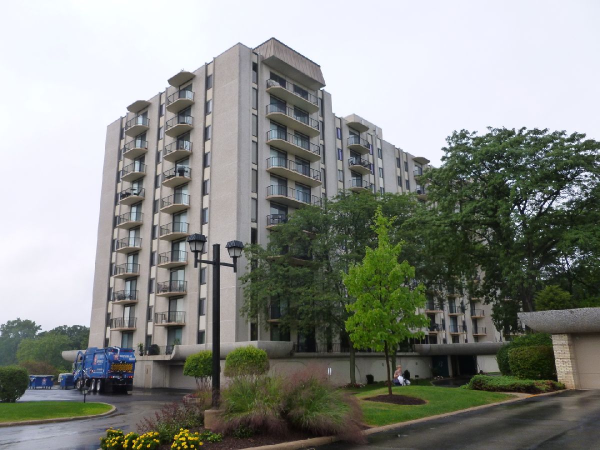 Condos & Townhomes & Homes Rented Brookwood On The Greens Wood Dale Illinois, 190 Wood Dale