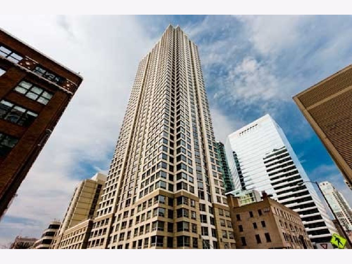Condominiums Sold Plaza 440 Private Residences Chicago Illinois, 440 Wabash
