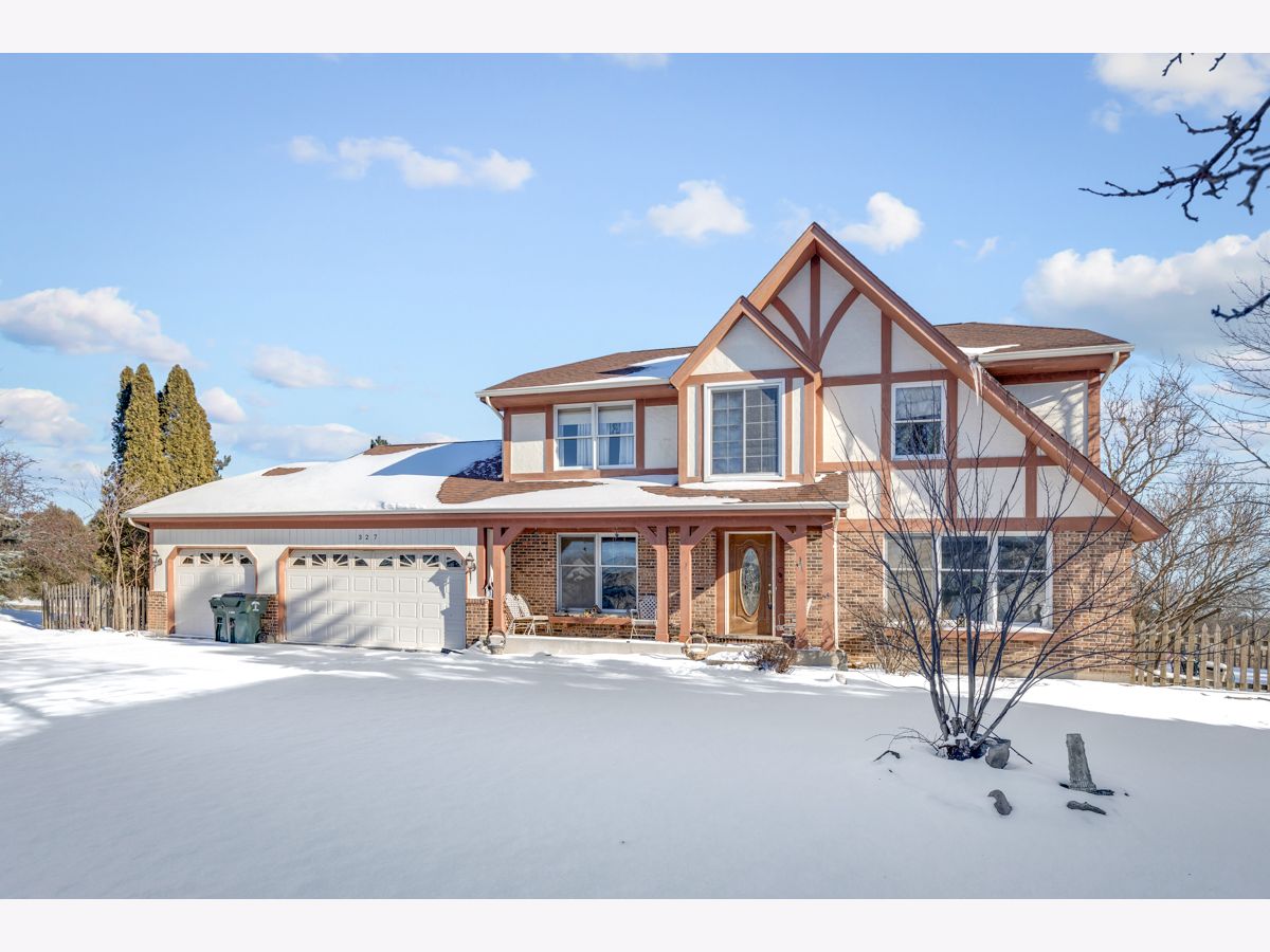 Homes & Condos & Townhomes Sold Cambridge Countryside Mundelein Illinois, 327 Stonebridge