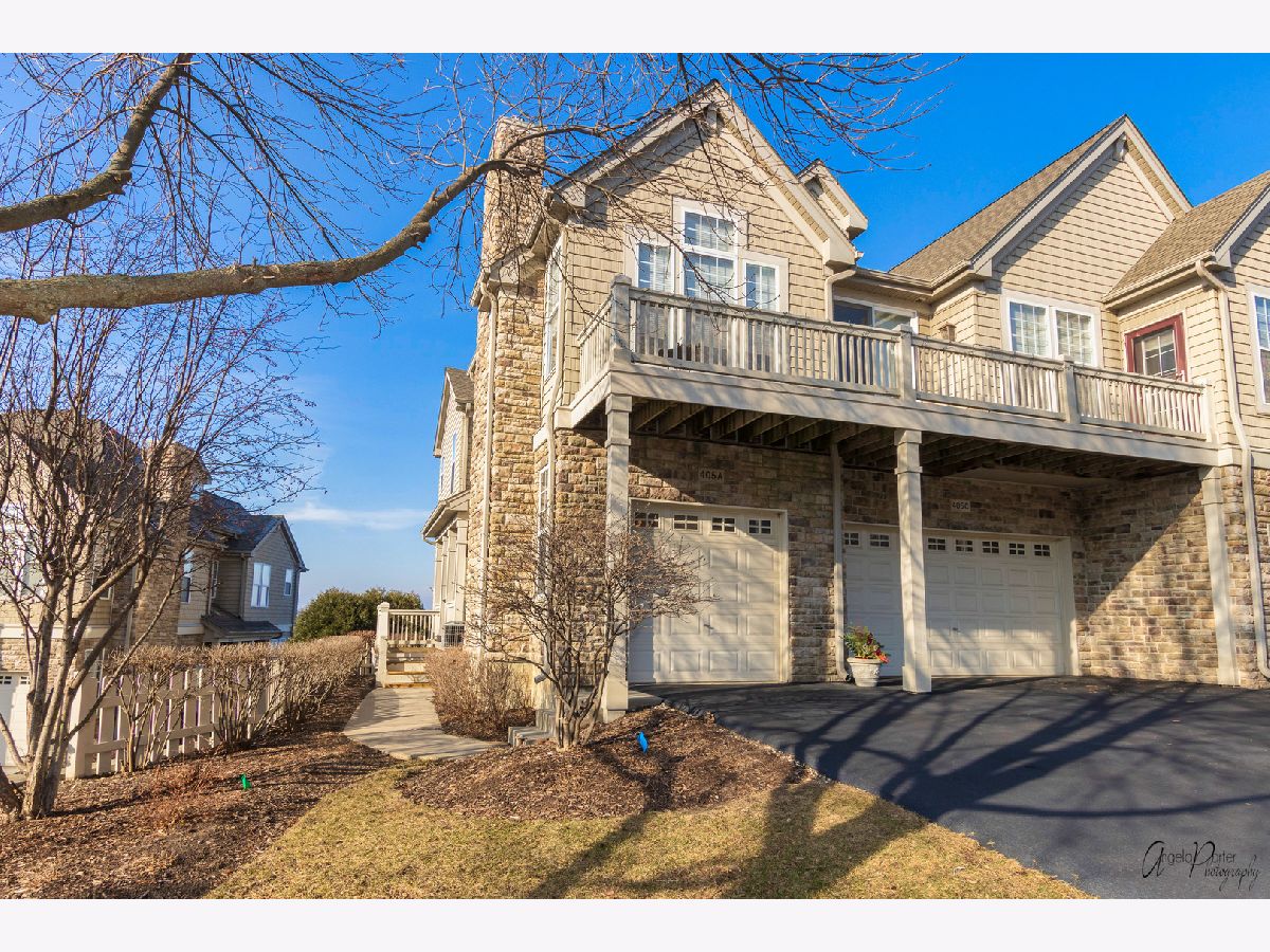 Townhomes & Condos Sold Sunset Ridge Wauconda Illinois, 405 Lake