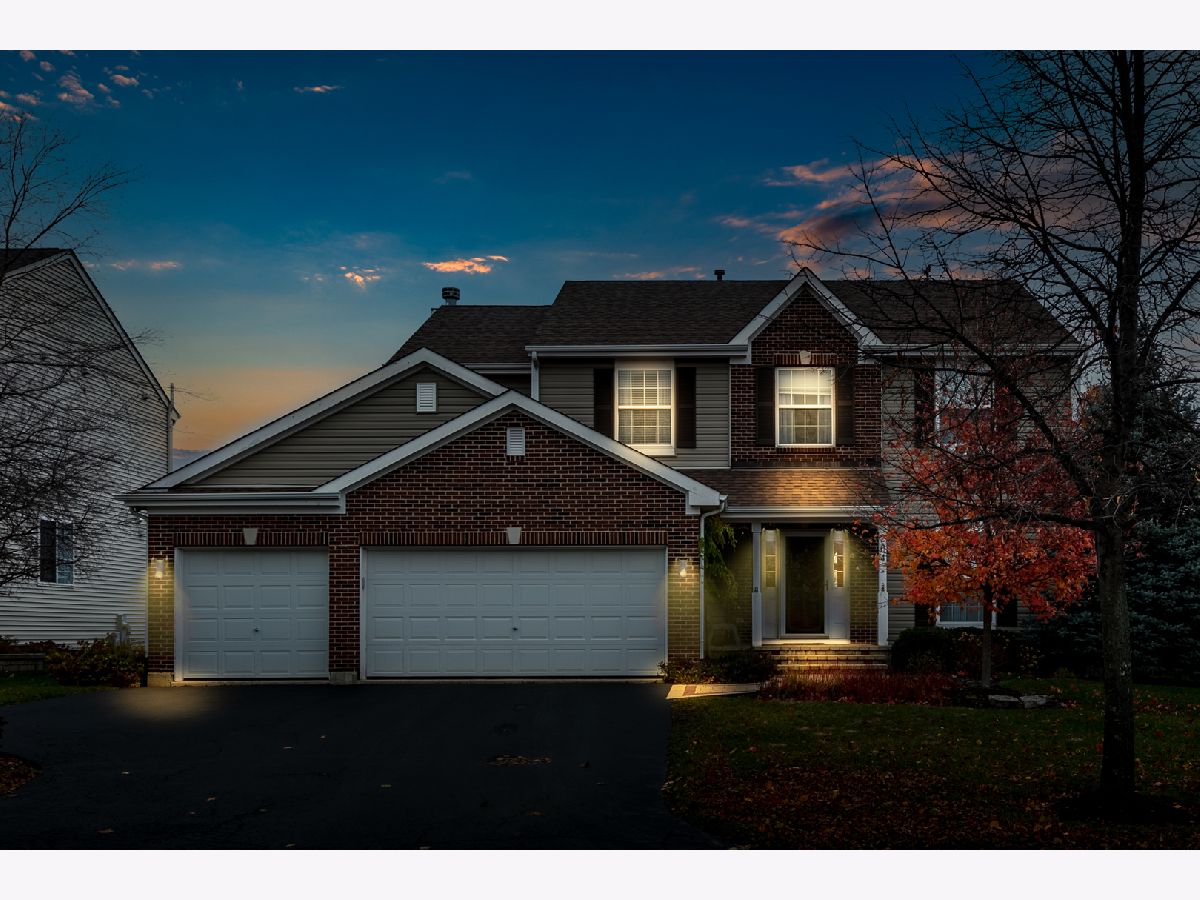 Homes Sold Cross Creek Lindenhurst Illinois, 264 Creekside