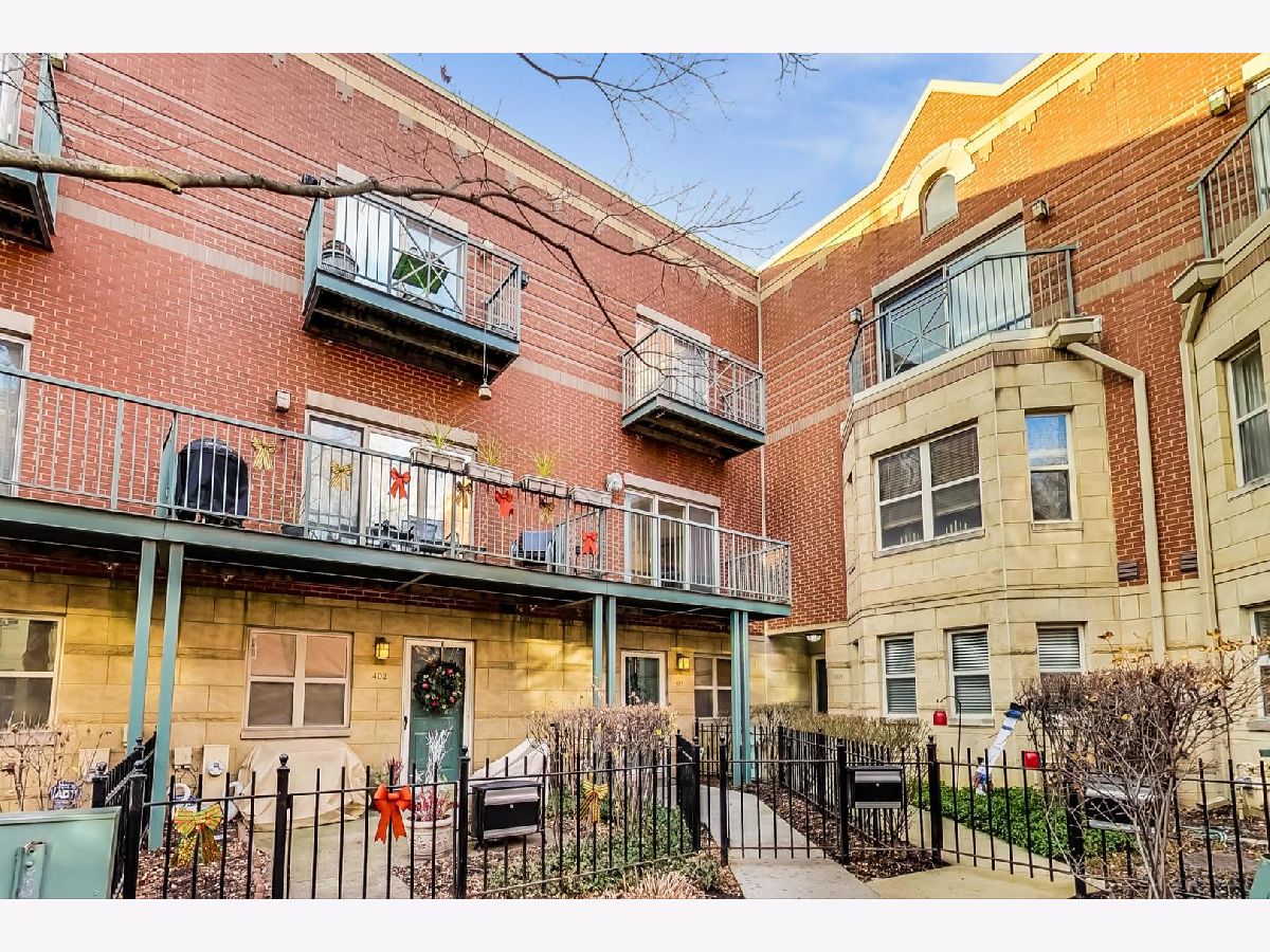 Townhomes & Condos Sold Shakespeare Court Chicago Illinois, 4530 Woodlawn