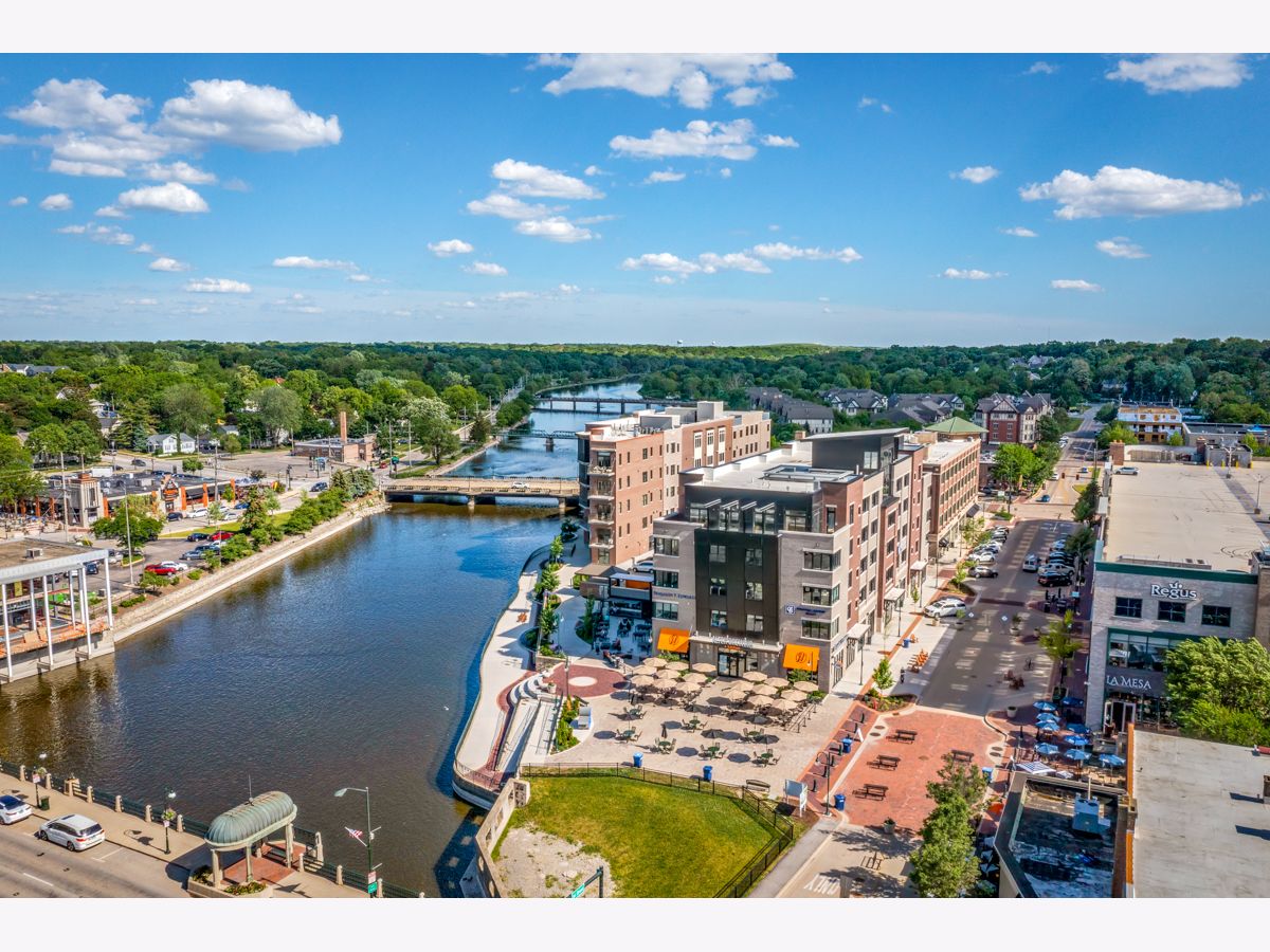 Condos & Townhomes & Homes Sold River Lofts Of St. Charles St Charles Illinois, 50 1st