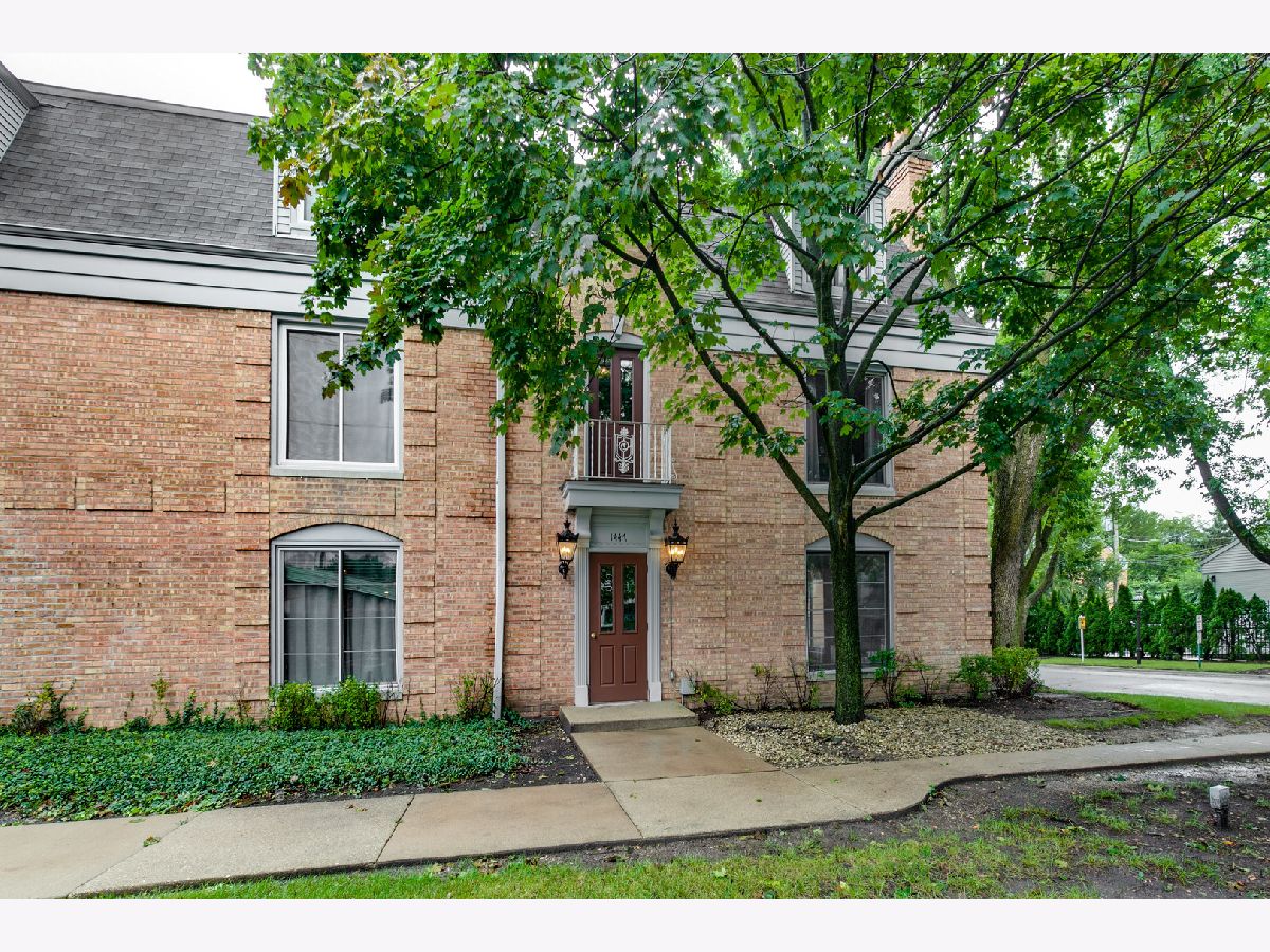 Condominiums Sold Citadel Northbrook Illinois, 1445 Shermer