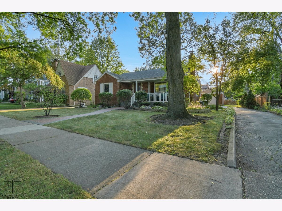 Homes Sold Lorel Park Morton Grove Illinois, 7932 Long