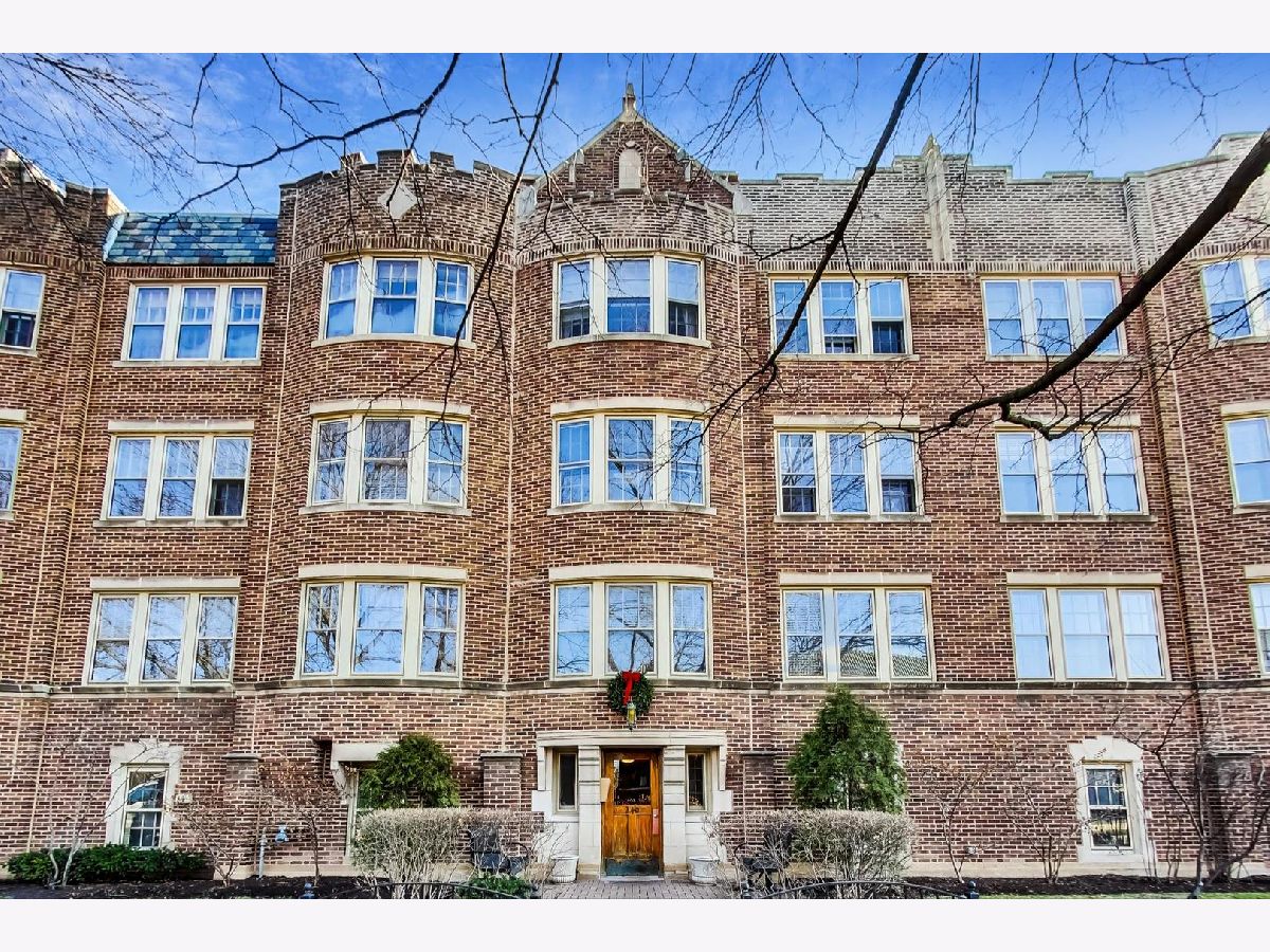 Condominiums Sold Lions Gate Condominiums Oak Park Illinois, 340 Maple