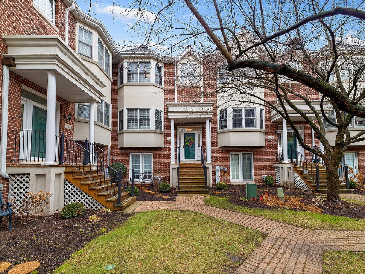 Townhomes Rented Kensington Station La Grange Illinois, 403 Hillgrove