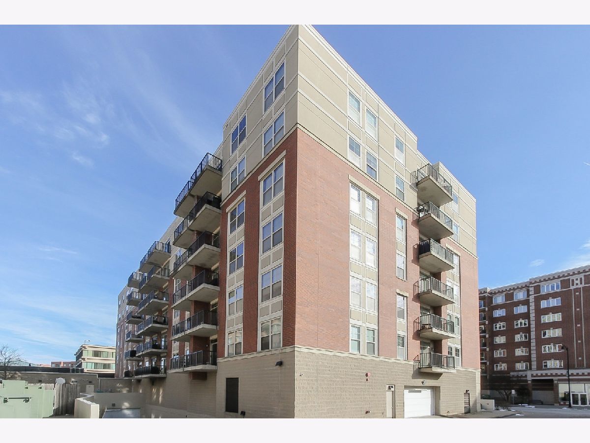 Condominiums Sold Metropolitan Square Des Plaines Illinois, 656 Pearson