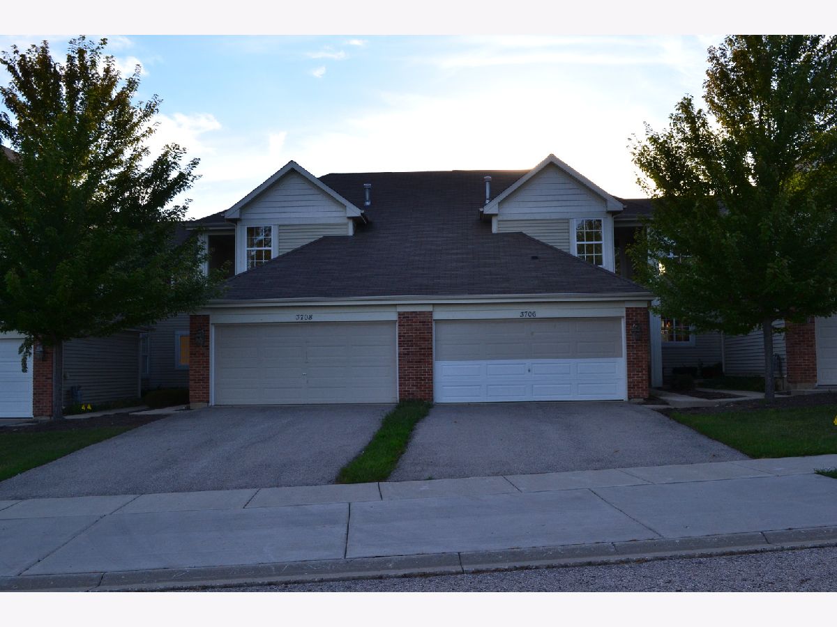 Townhomes & Homes Rented Remington Grove Johnsburg Illinois, 3706 Monica