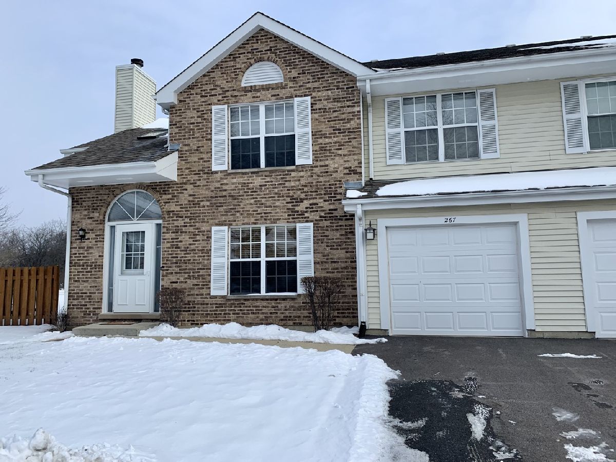 Townhomes & Homes Rented Kensington Gurnee Illinois, 267 Yorkshire