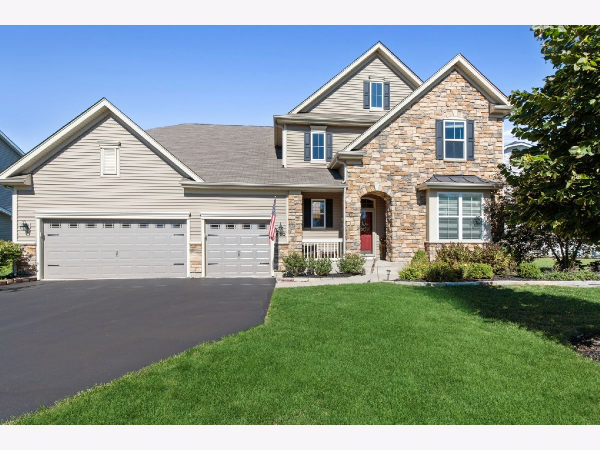 Homes Sold Prairie Trail Lake Villa Illinois, 650 Blazing Star